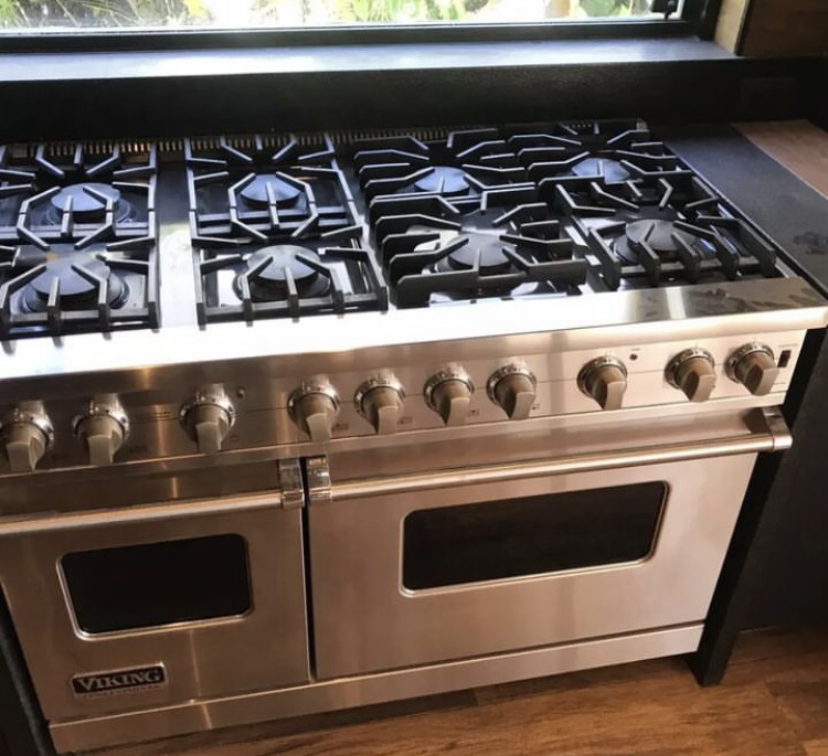 92AA58EA-7EF7-4BCF-88B7-E489A0812CFE ASSISTENCIA TECNICA VIKING RANGE. CONSETO - MANUTEÇÃO - INSTALAÇÃO. refrigeradores VIKING, freezer VIKING, adega VIKING, frigobar VIKING, gaveta refrigerada VIKING, churrasqueira a gás VIKING, fogão VIKING, cooktop VIKING, rangetop VIKING, forno elétrico VIKING, forno a gás VIKING, microondas VIKING, coifa VIKING, gaveta aquecida VIKING - (11) 4040-4079 WhatsApp.